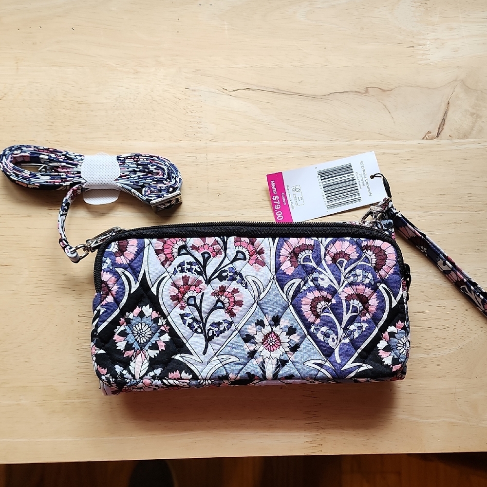 Vera Bradley RFID Crossbody Wallet New With Tags NWT. Ornate Blooms Pattern